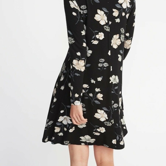 Old Navy Plus-Size Jersey Swing Dress New - Picture 3 of 7